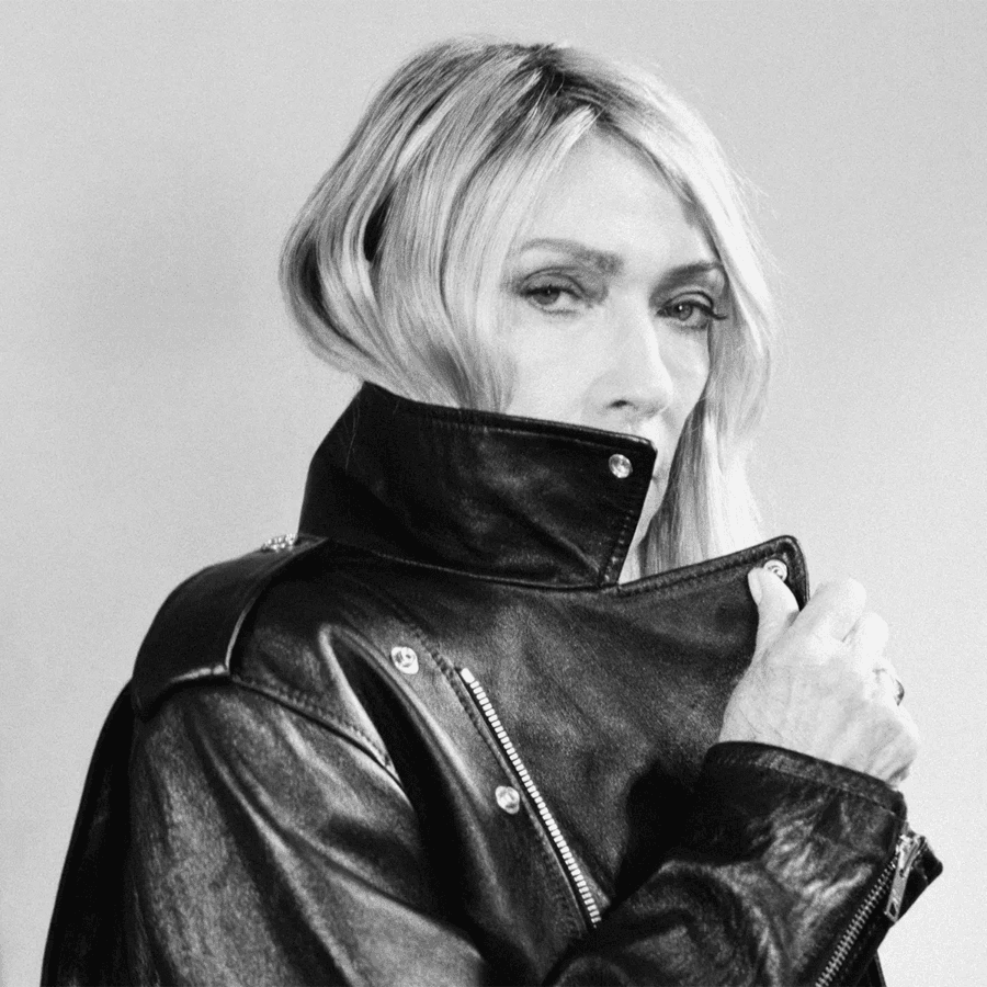 Kim Gordon – THE COLLECTIVE TOUR